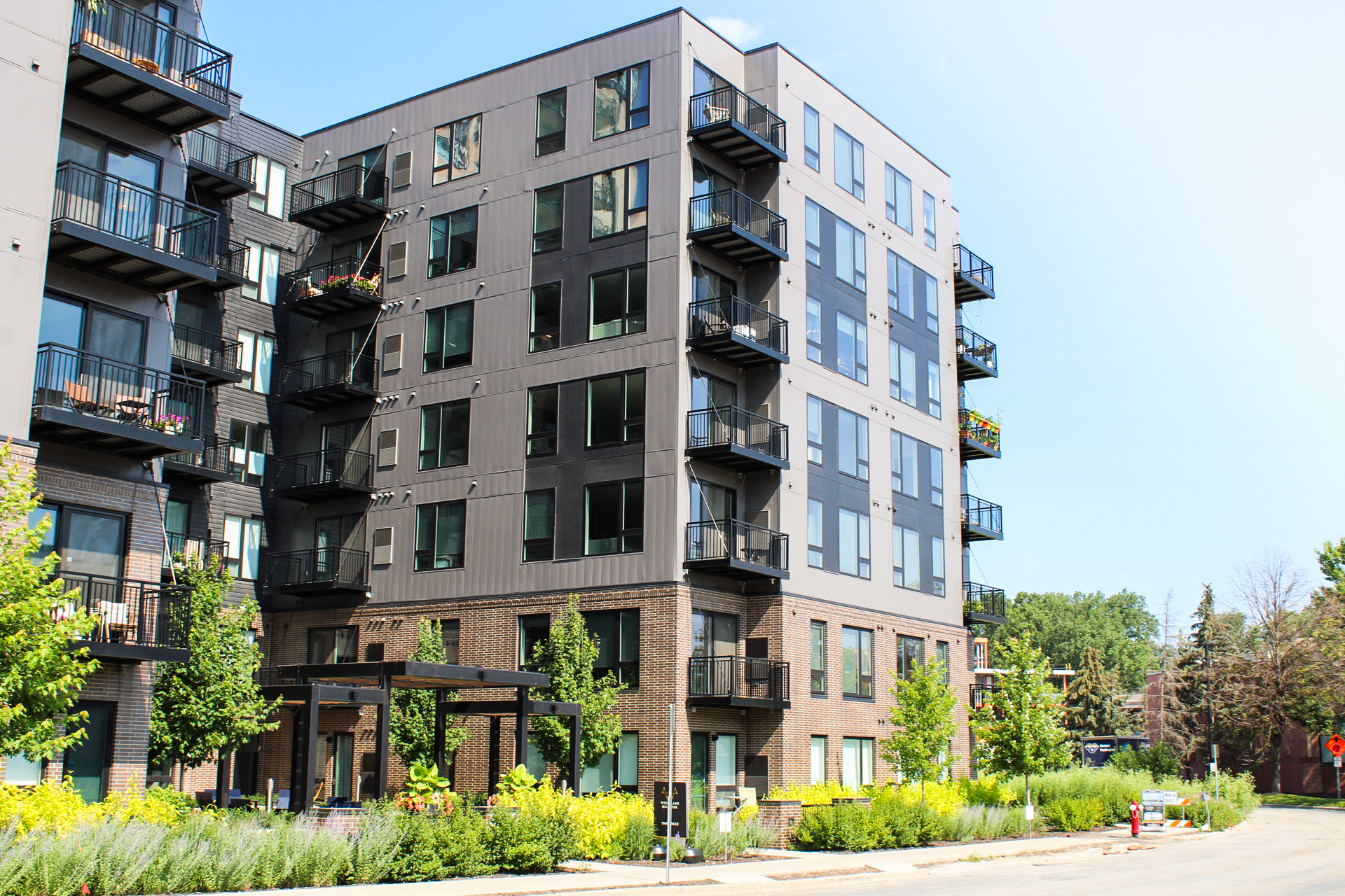 Exterior photo of apartment building.